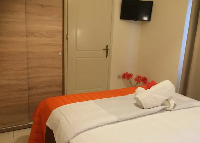 Lägenhet Sunny Svoronata