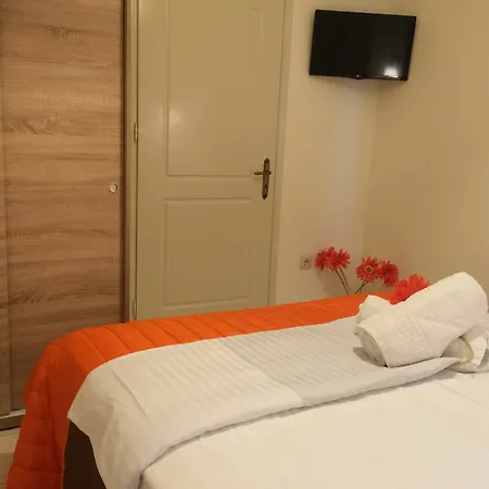 Apartment Sunny Svoronata