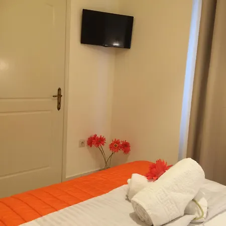 アパート Sunny スヴォロナータ