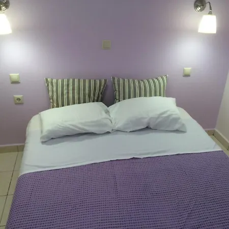 Sunny Apartment Svoronata